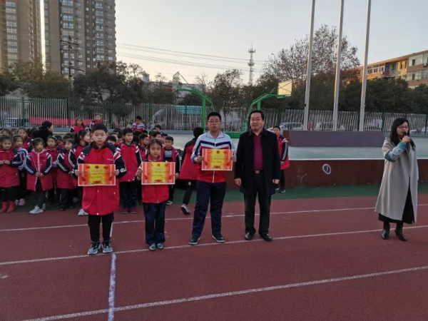 拔河比赛 (3).jpg