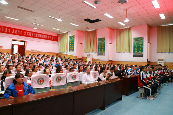 鹰击长空 为国试剑—白水中学大讲堂第十六集开讲啦